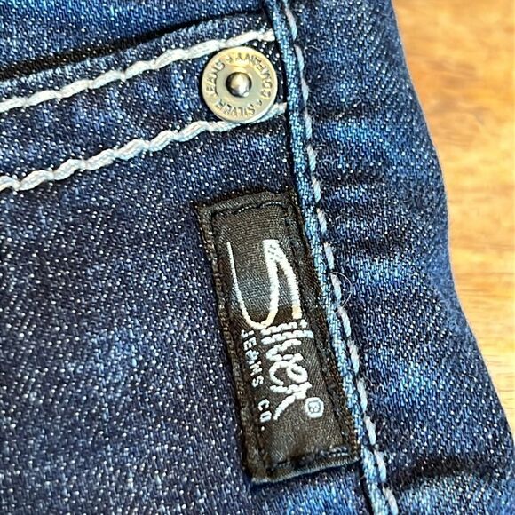 Silver JeansβSuki Slim Boot 22 - Picture 9 of 12